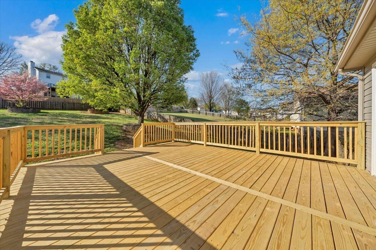 1831 Summerfield DR - Photo 12