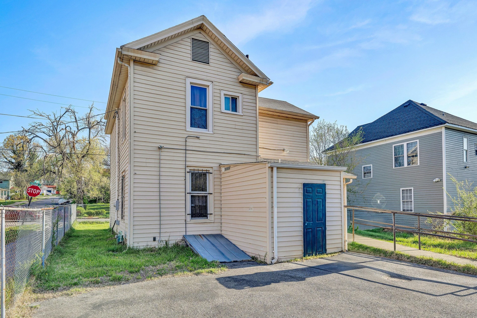 1730 Orange AVE - Photo 14