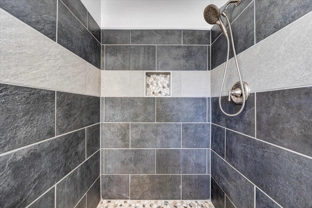 2407 Laura RD - Photo 28