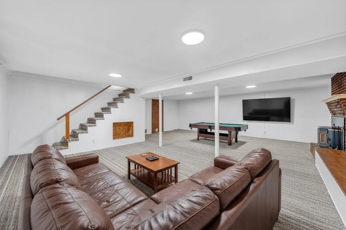 2407 Laura RD - Photo 34