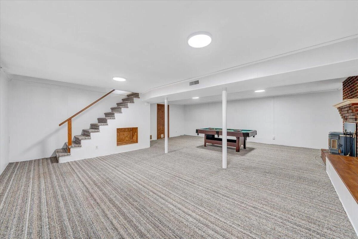 2407 Laura RD - Photo 35