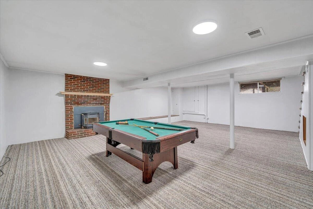 2407 Laura RD - Photo 38