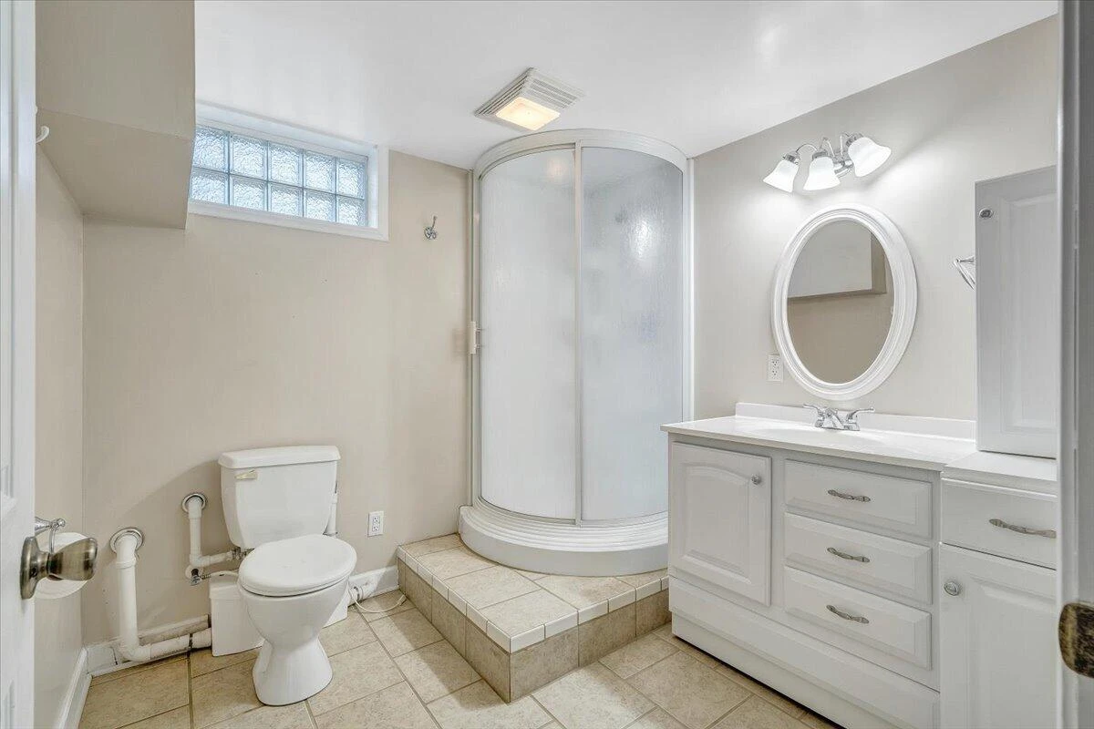 2407 Laura RD - Photo 40