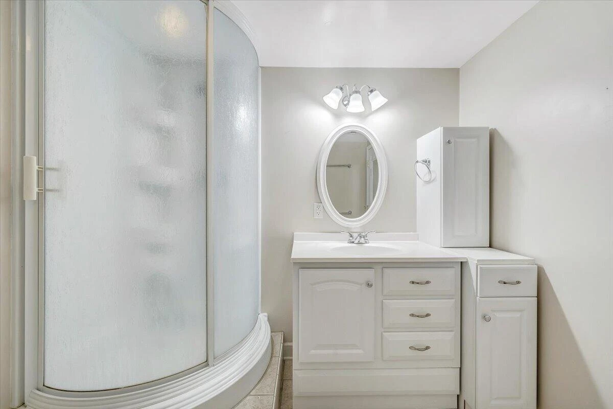 2407 Laura RD - Photo 41