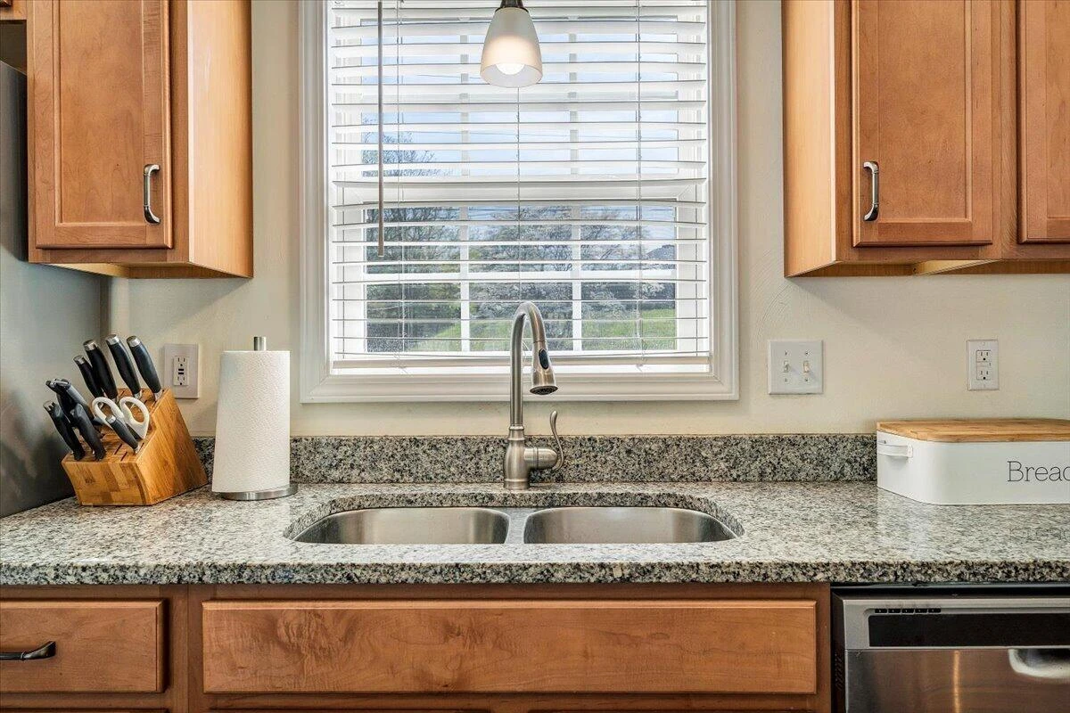 424 Cambridge Court RD - Photo 17