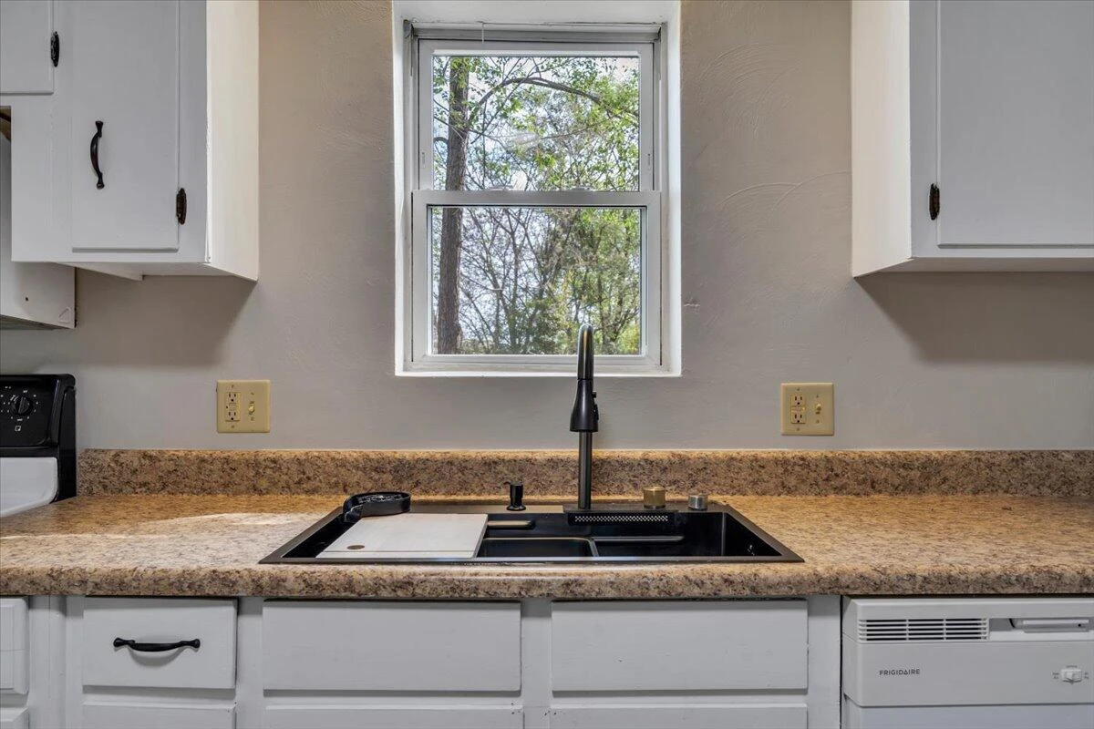 1807 Archbold AVE - Photo 12