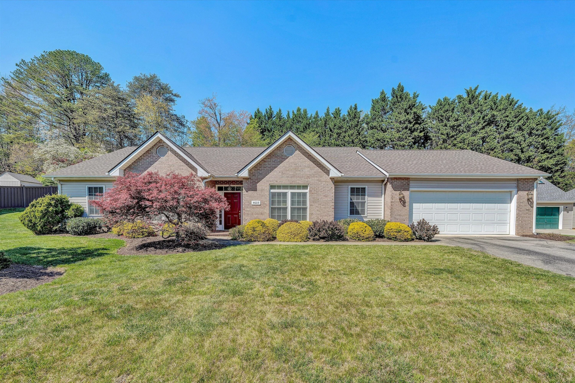 4623 Norwood ST - Photo 3