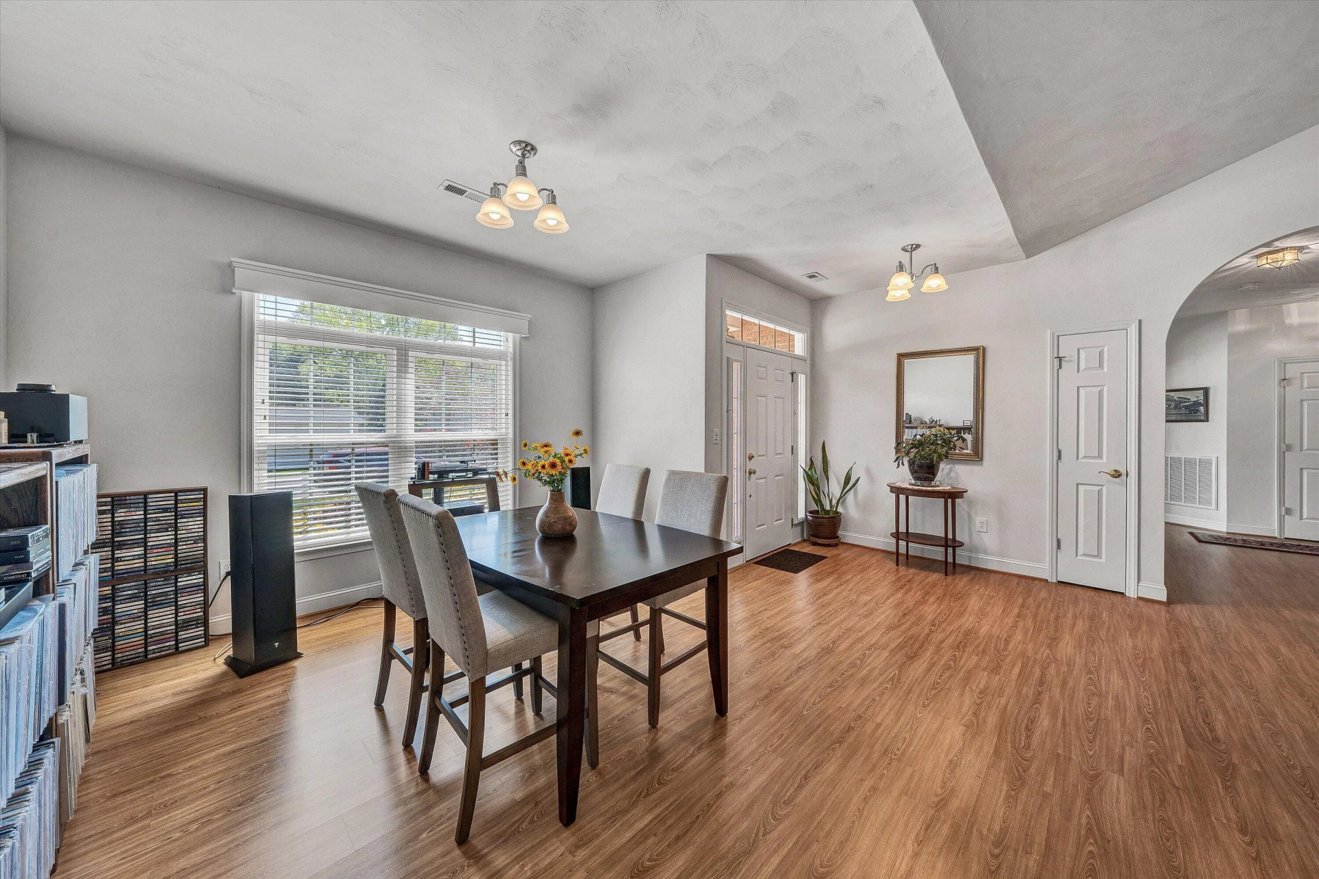 4623 Norwood ST - Photo 9