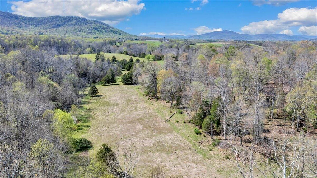 3861 Wheatland RD - Photo 9