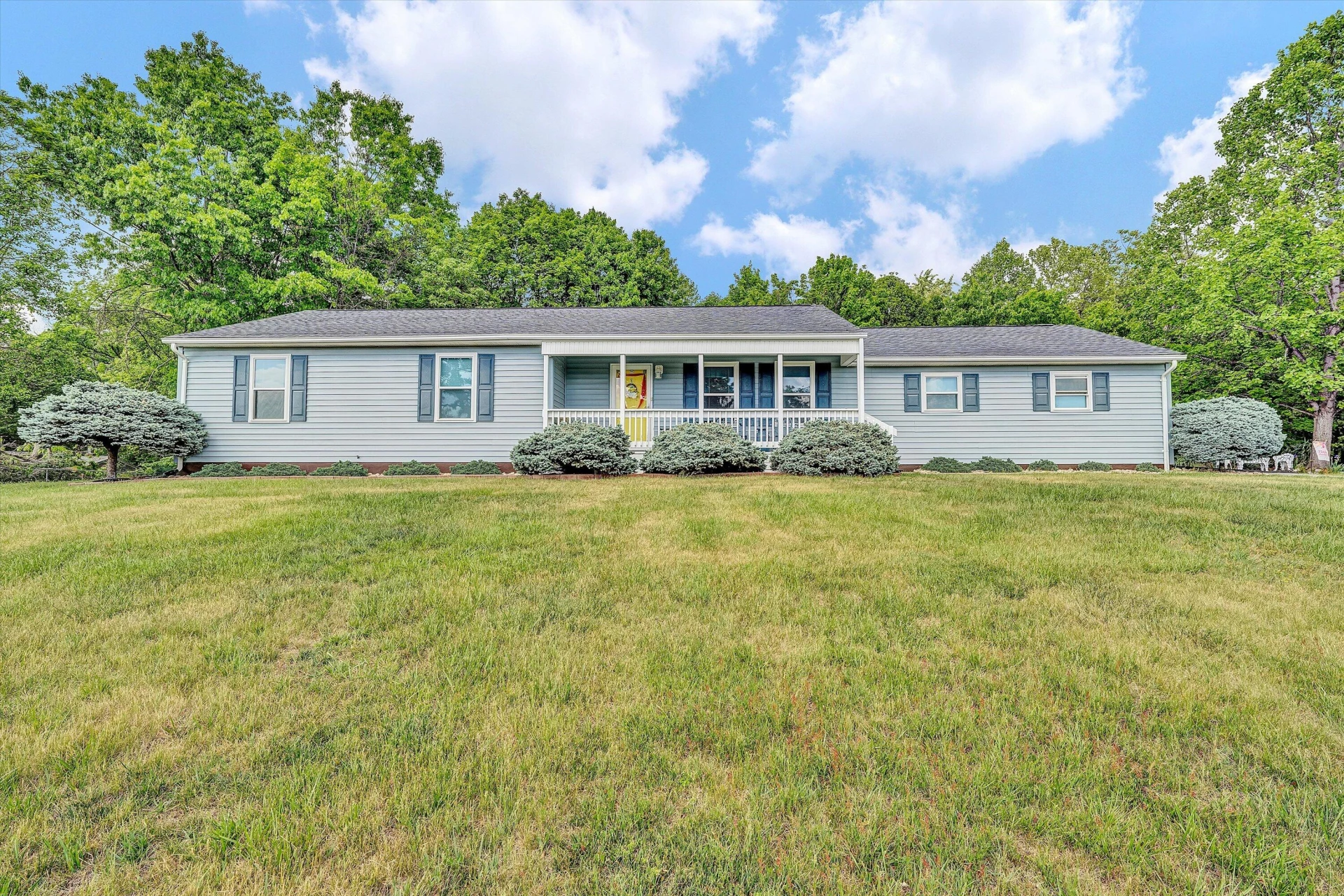 1530 Graybill RD