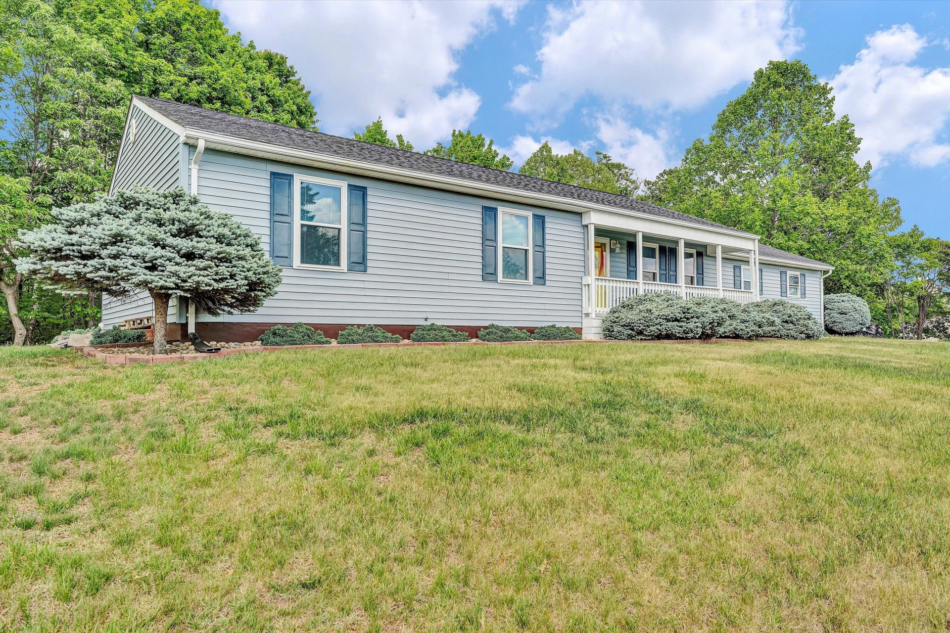1530 Graybill RD - Photo 4