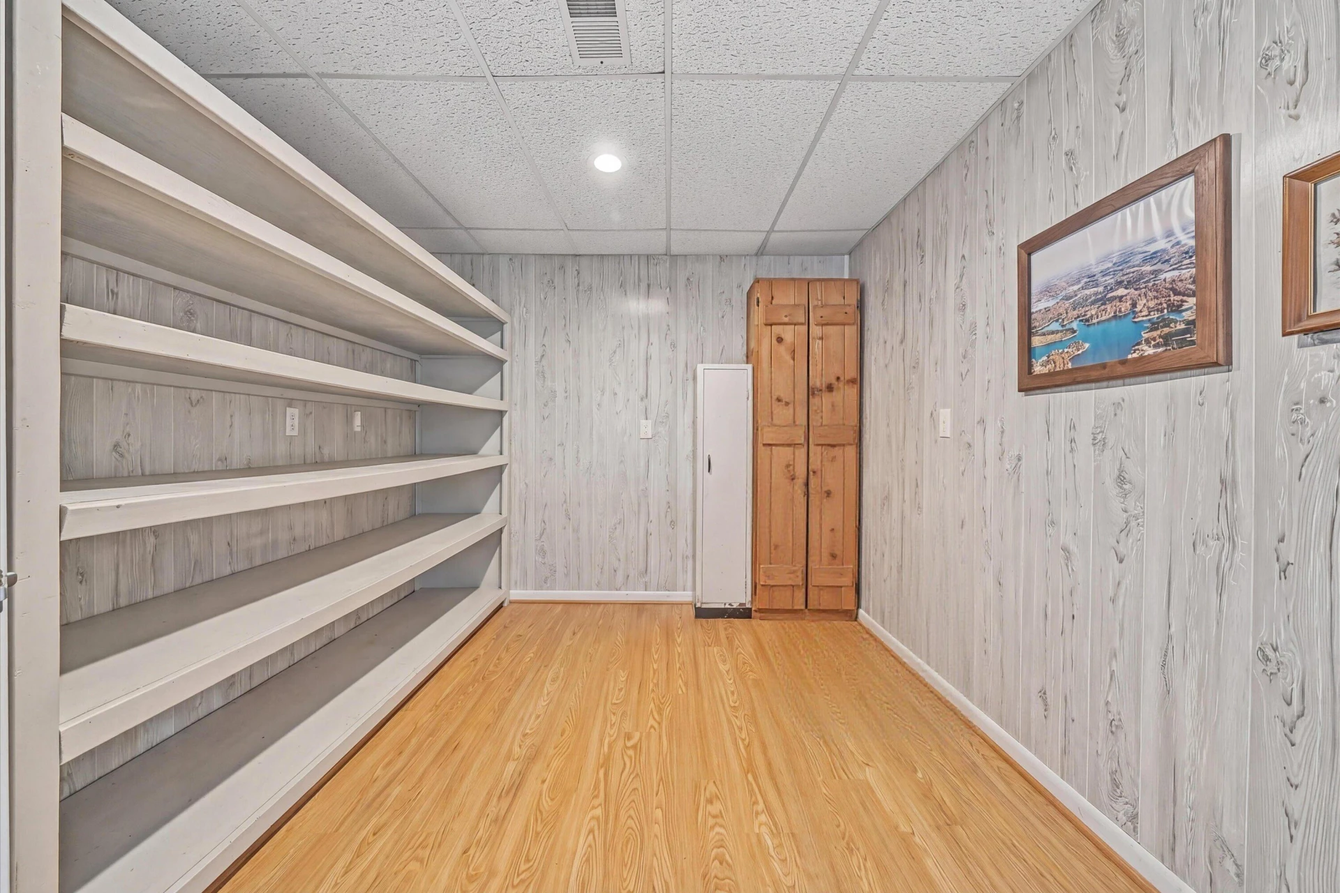 259 Brooks Point LN - Photo 32