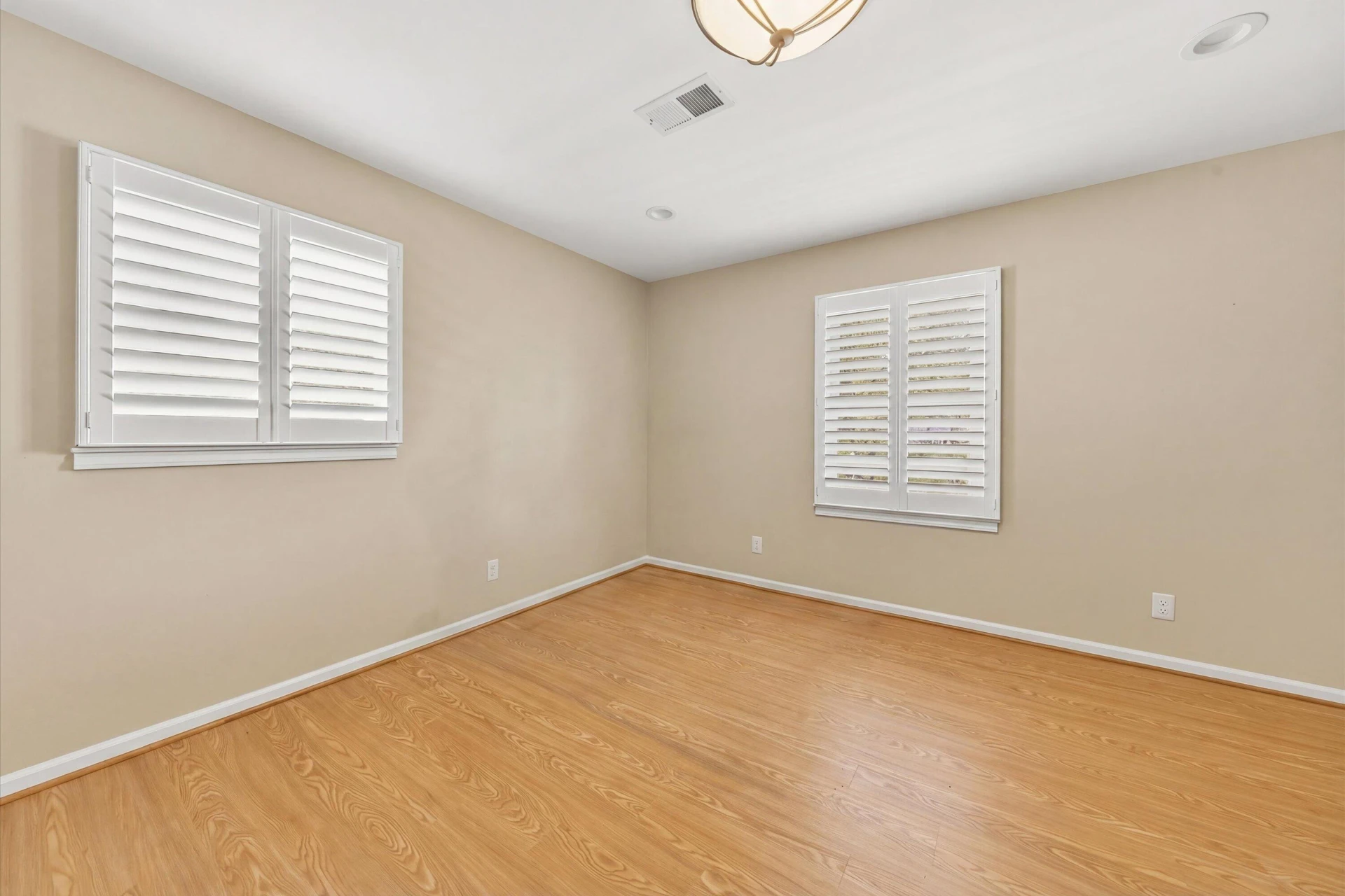 259 Brooks Point LN - Photo 37