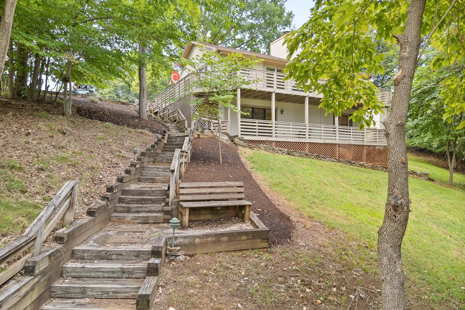 259 Brooks Point LN - Photo 41