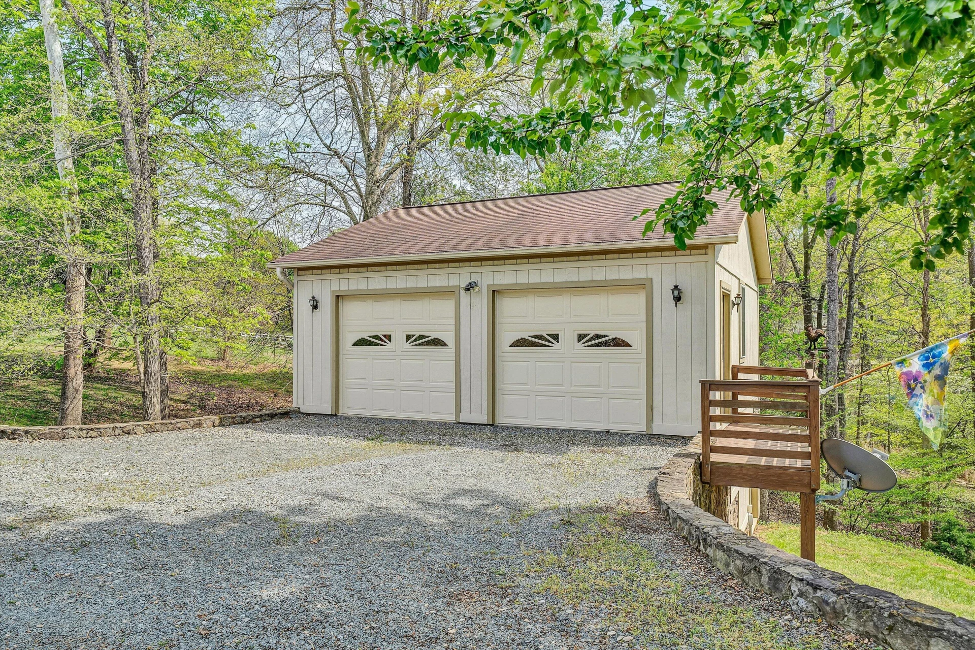 259 Brooks Point LN - Photo 55