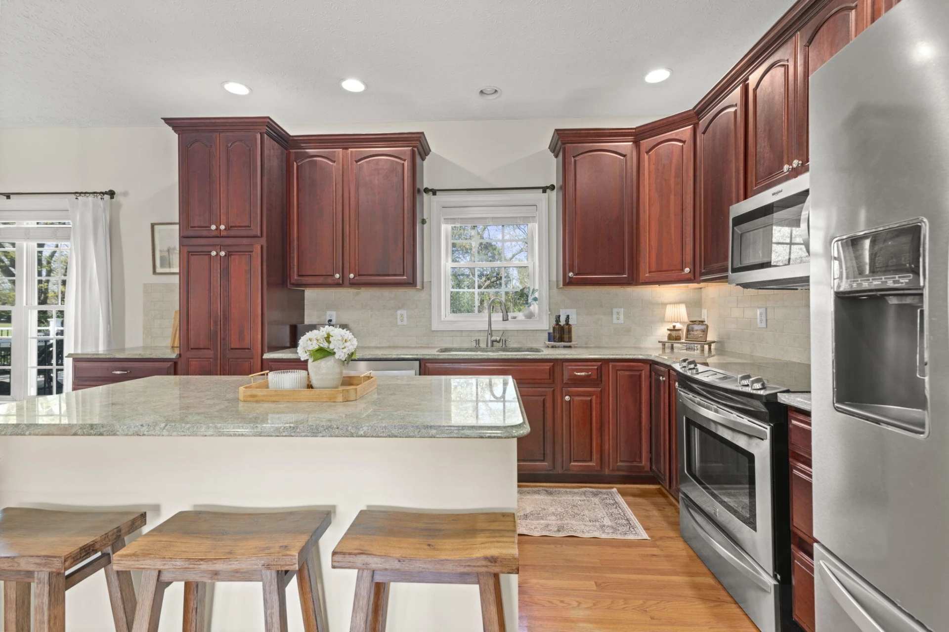 1164 Majestic Oaks DR - Photo 19