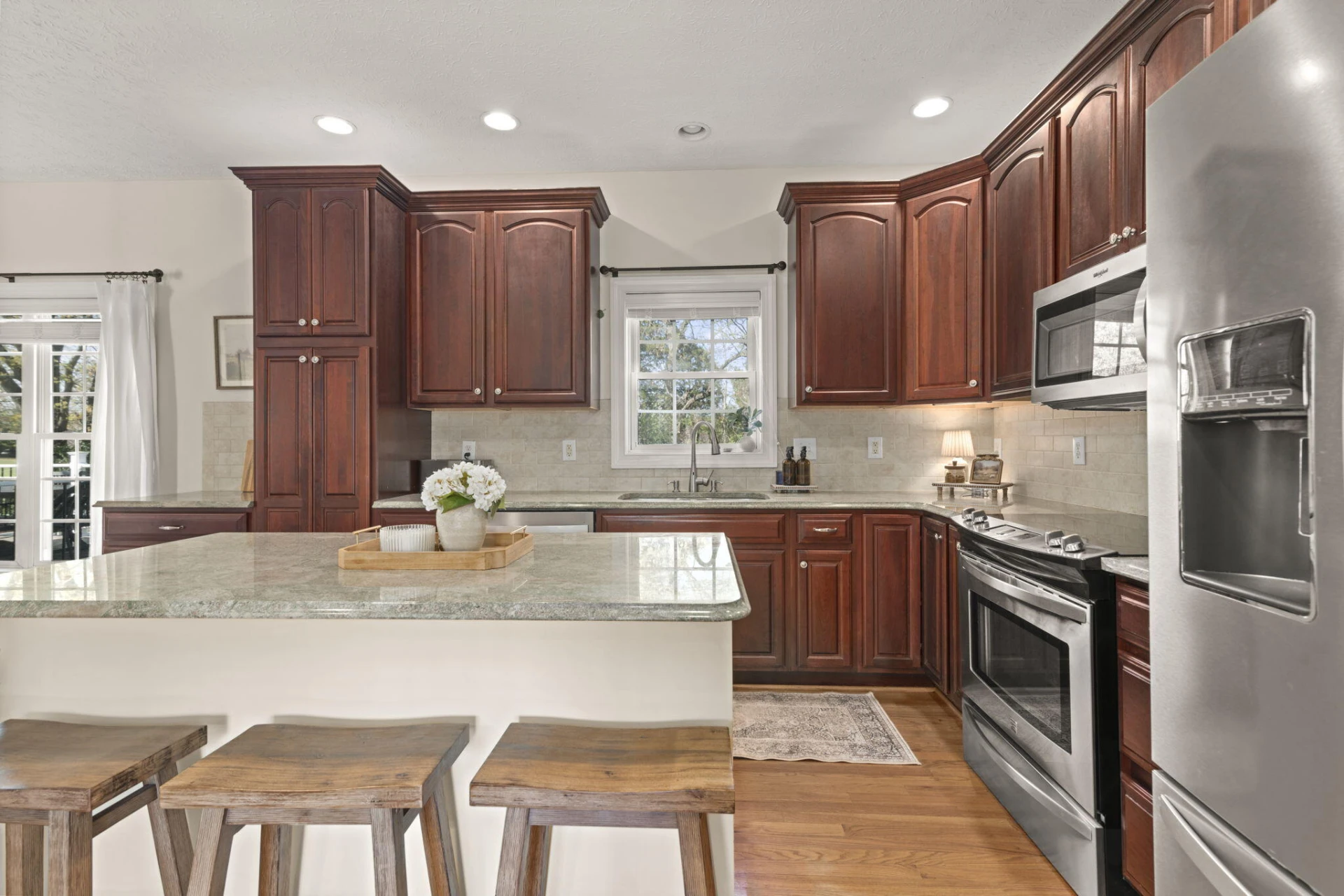 1164 Majestic Oaks DR - Photo 20