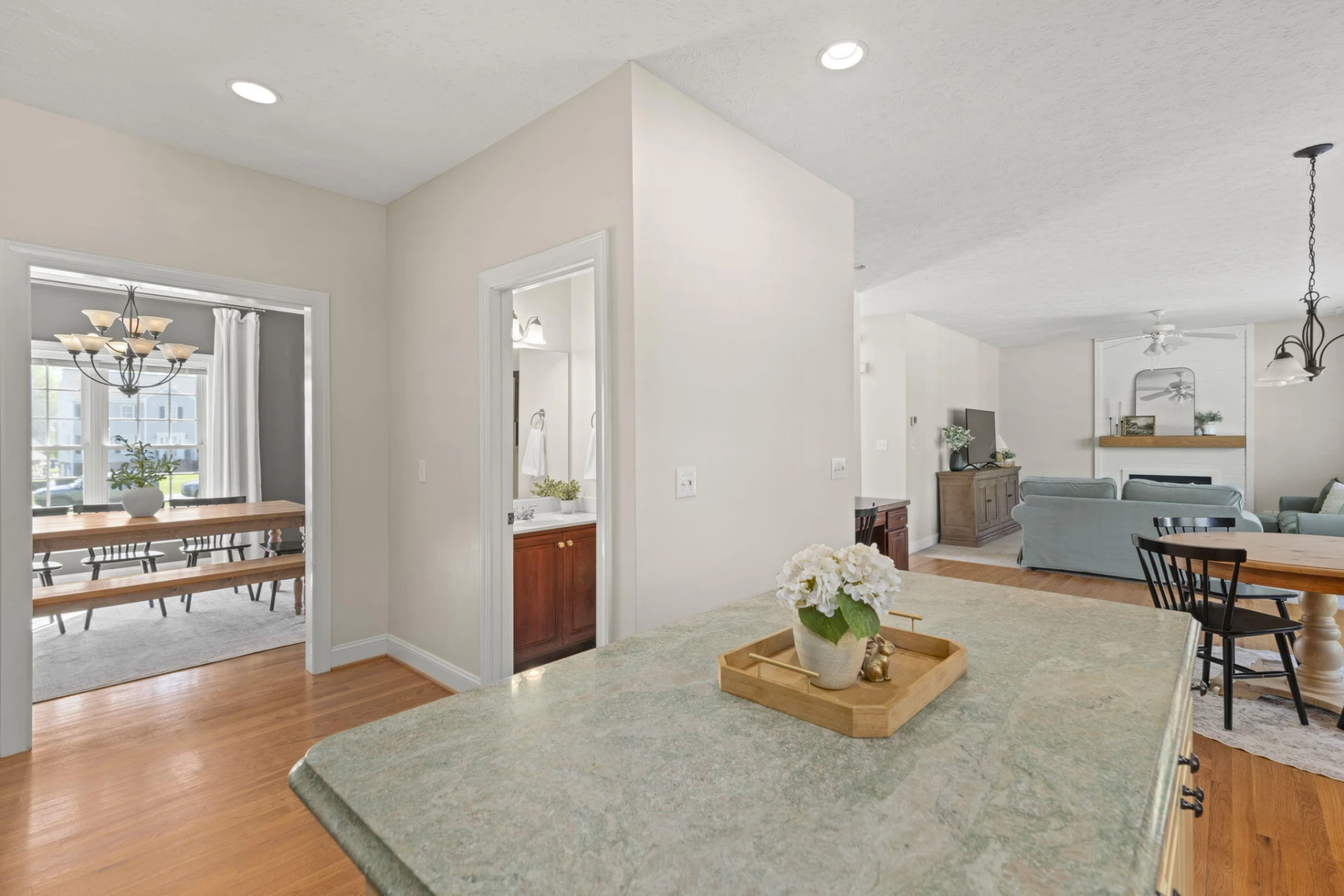 1164 Majestic Oaks DR - Photo 21