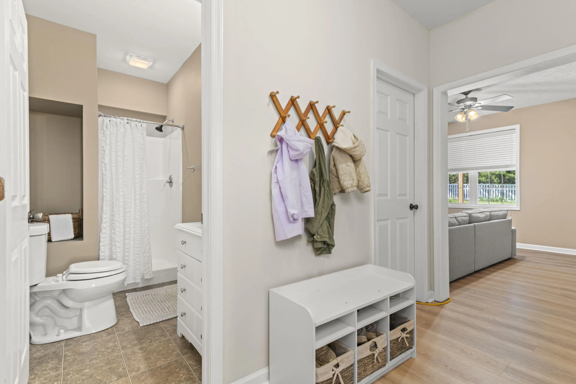 1164 Majestic Oaks DR - Photo 64