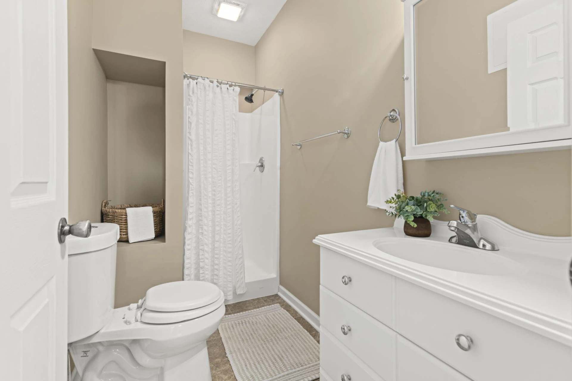 1164 Majestic Oaks DR - Photo 65