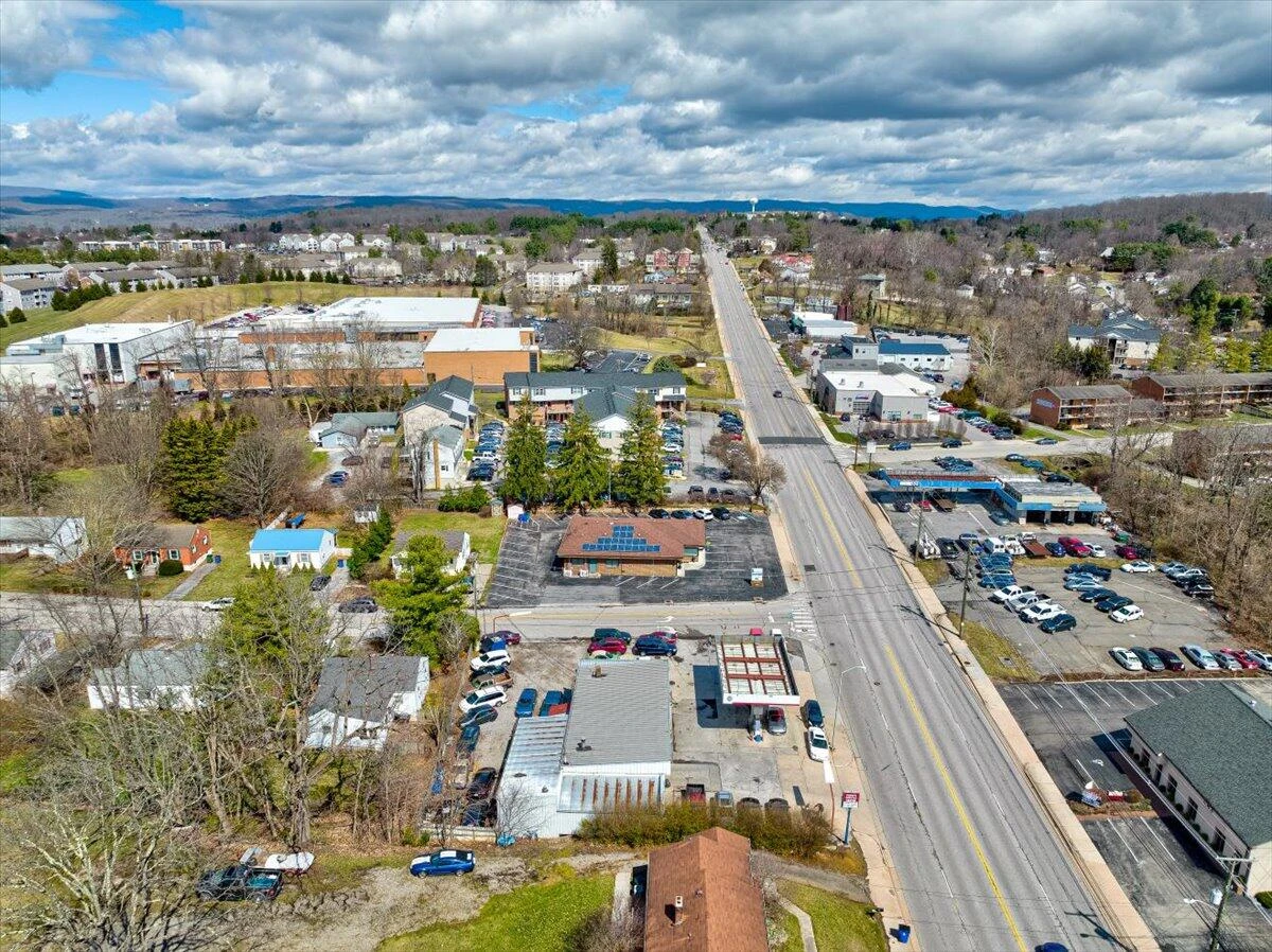 1107 Main ST - Photo 15
