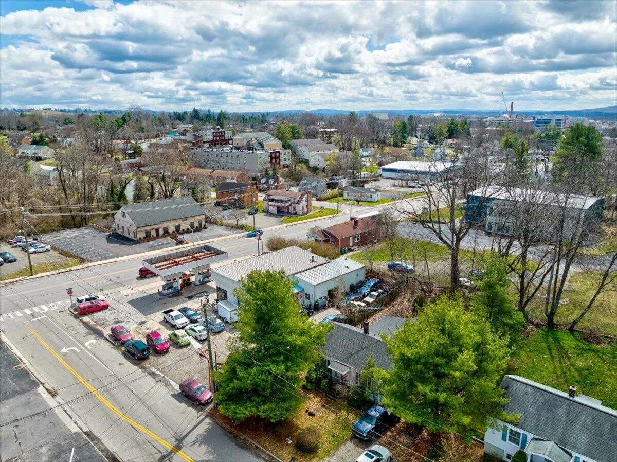 1107 Main ST - Photo 20
