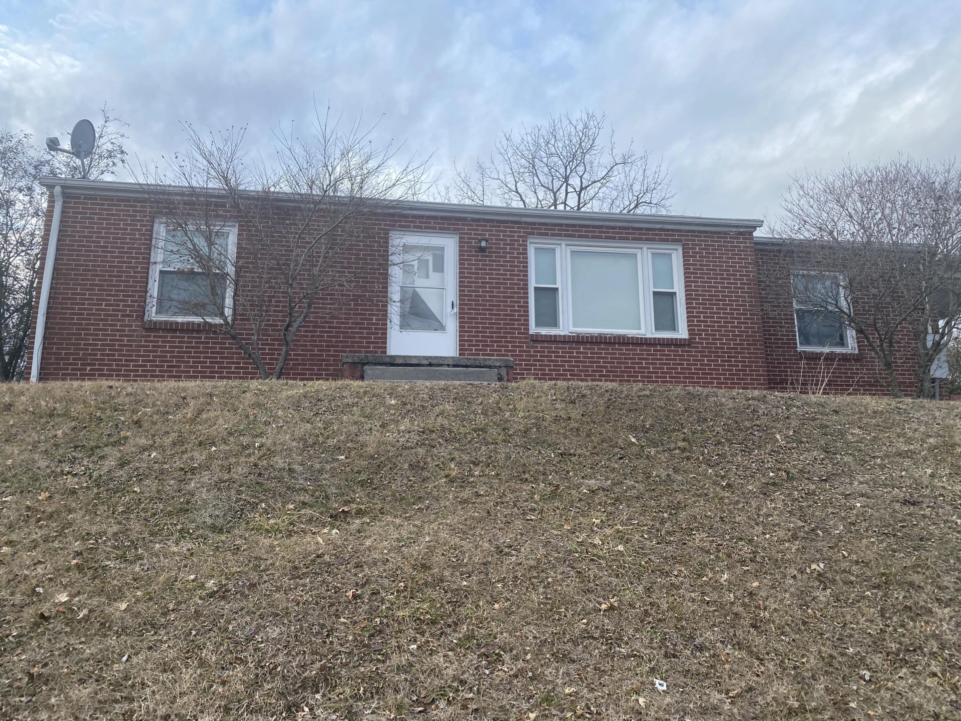 1107 Main ST - Photo 7
