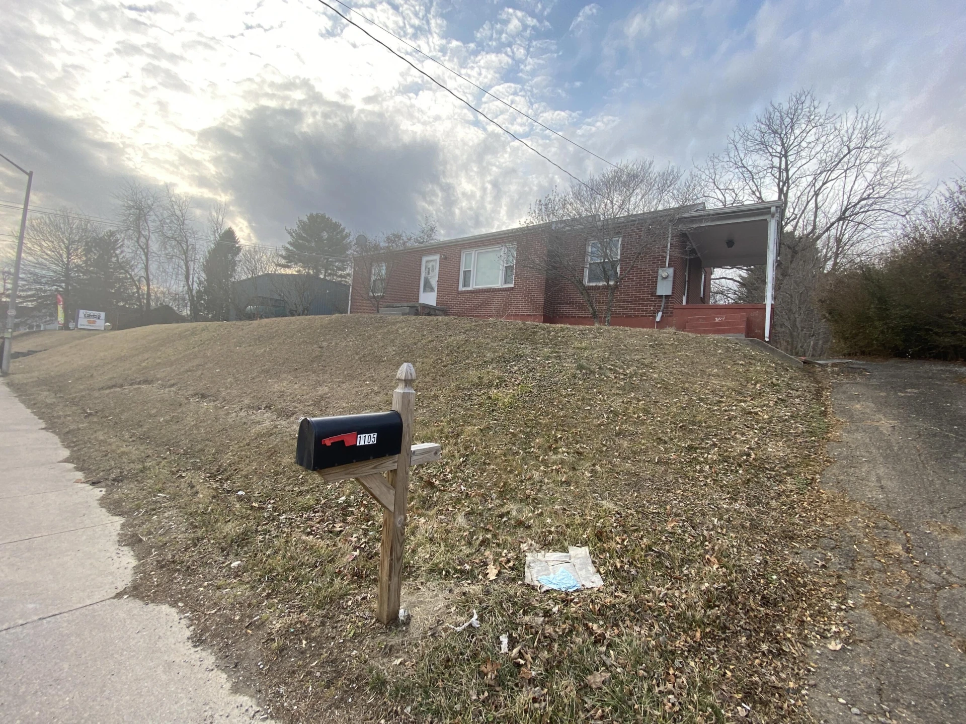 1107 Main ST - Photo 9