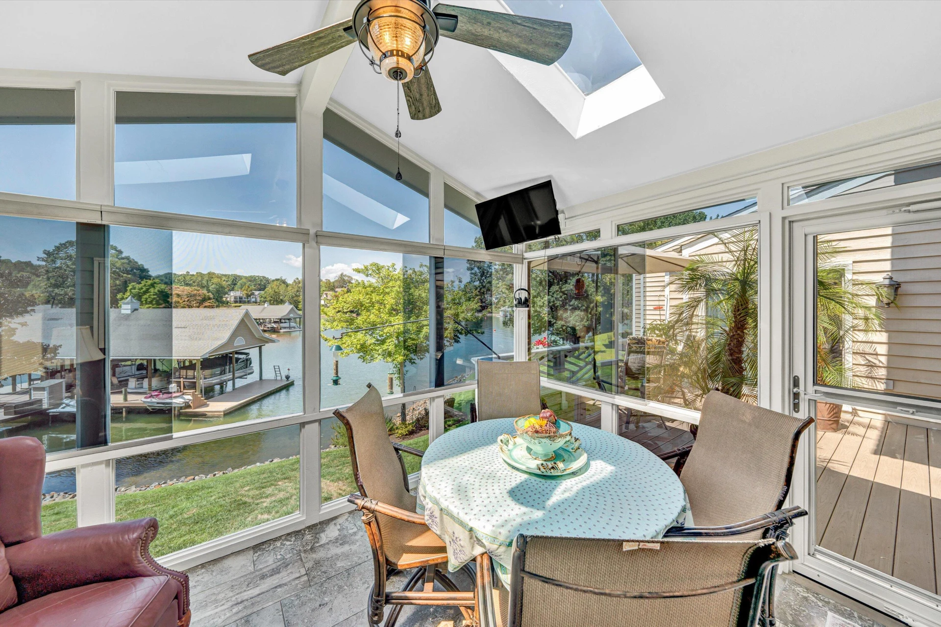 253 Island Green DR - Photo 30