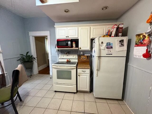 2715 Massachusetts AVE - Photo 4
