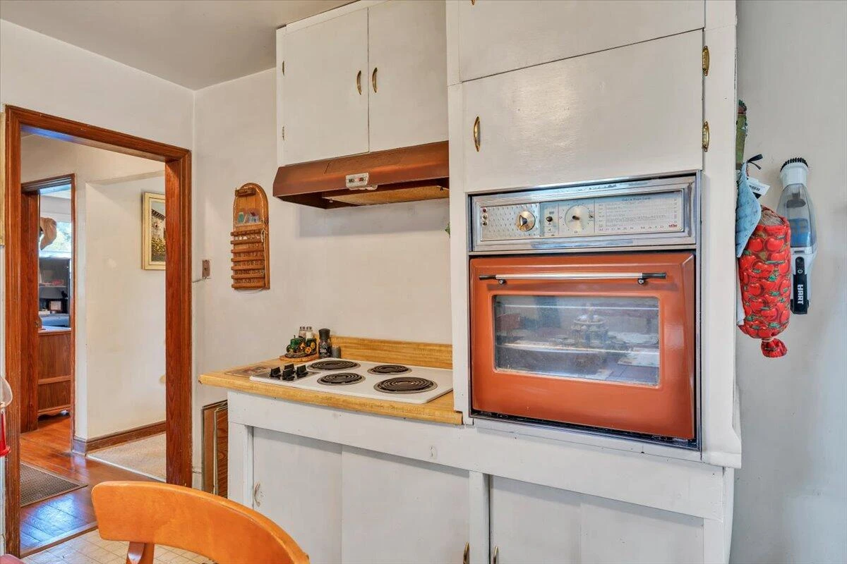 3302 Troxell RD - Photo 13