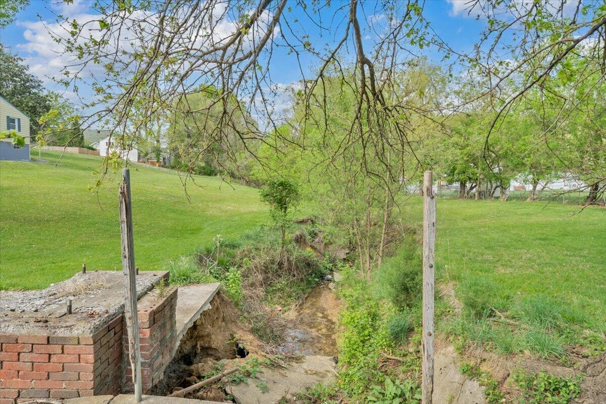 3302 Troxell RD - Photo 26