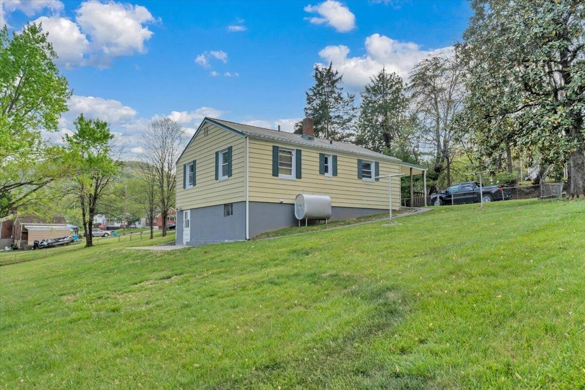 3302 Troxell RD - Photo 31