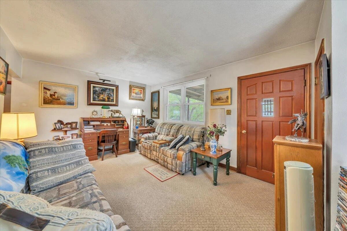 3302 Troxell RD - Photo 6