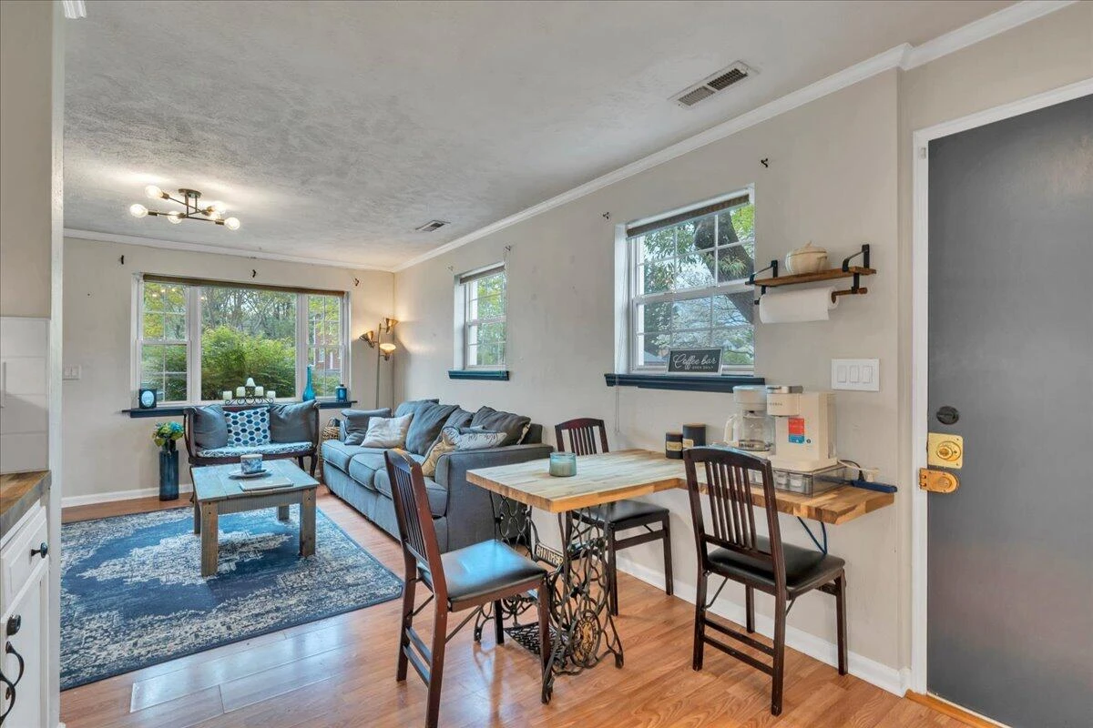 422 Arbor AVE - Photo 11