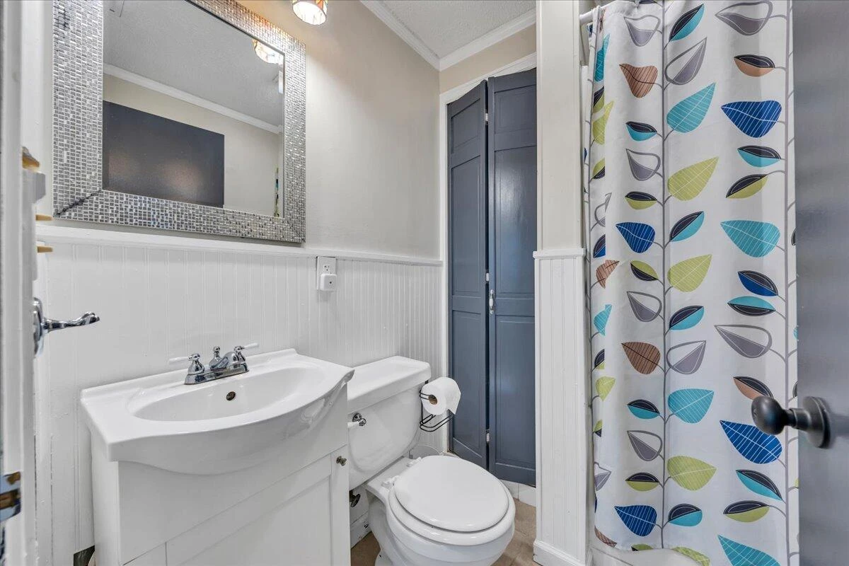 422 Arbor AVE - Photo 15