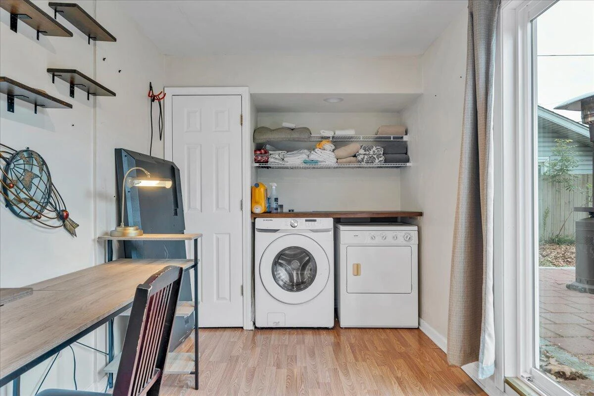 422 Arbor AVE - Photo 17