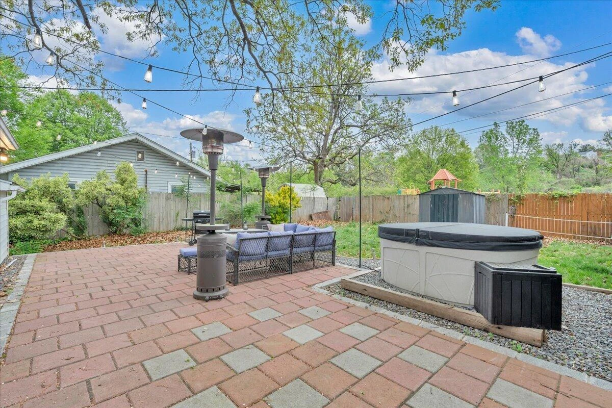 422 Arbor AVE - Photo 23