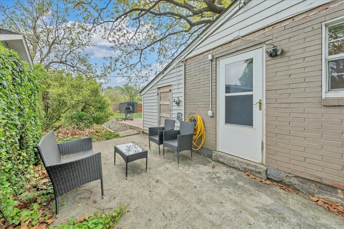 422 Arbor AVE - Photo 29