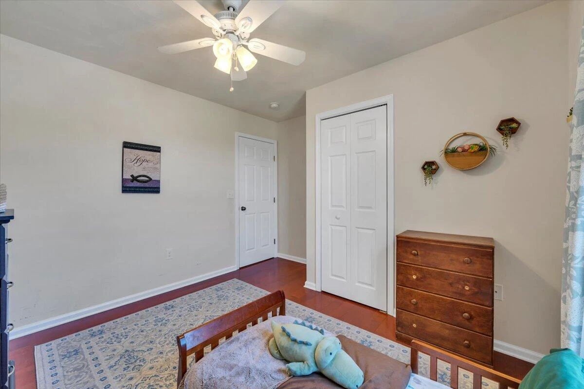 2722 Paddington Station LN - Photo 23