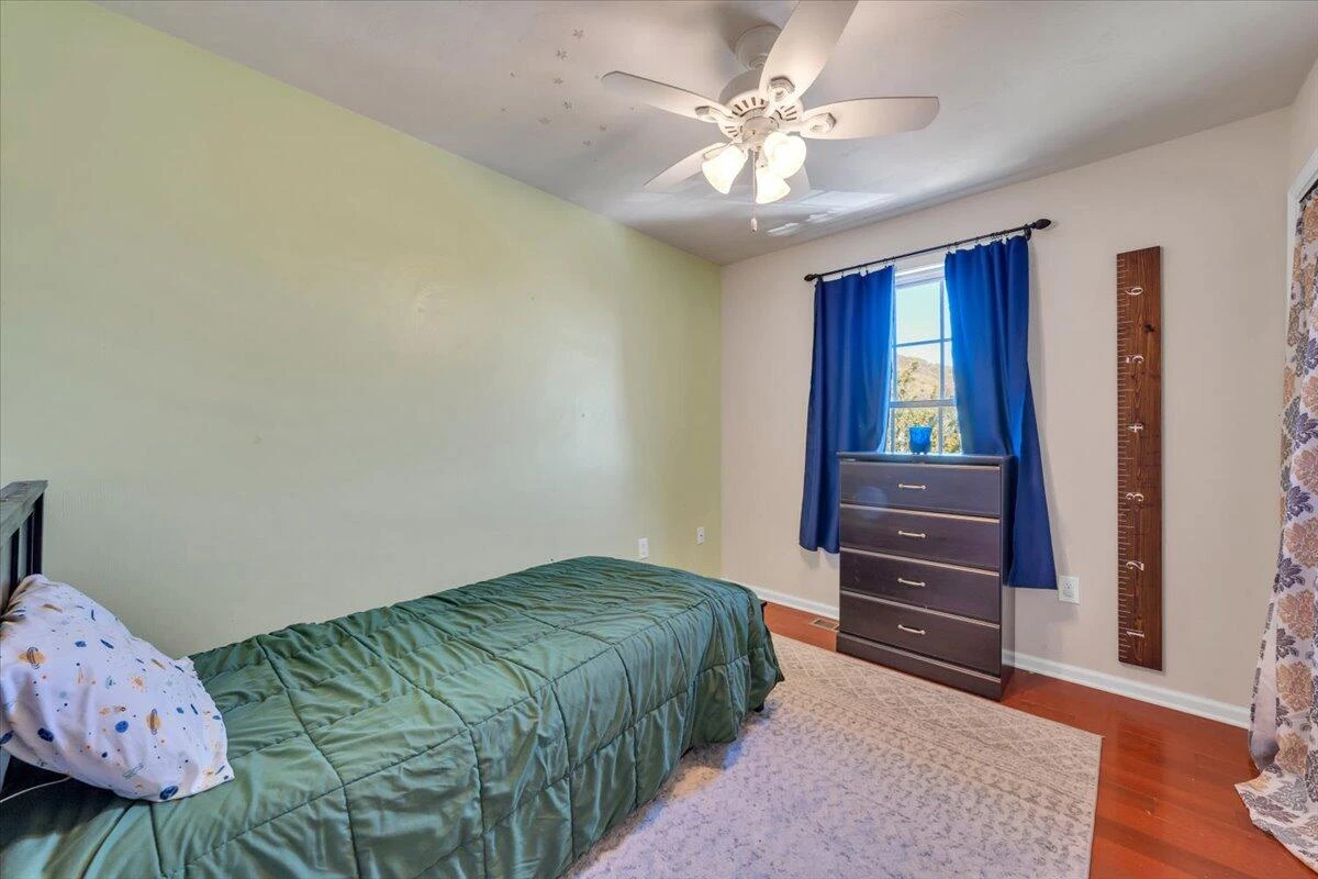 2722 Paddington Station LN - Photo 24