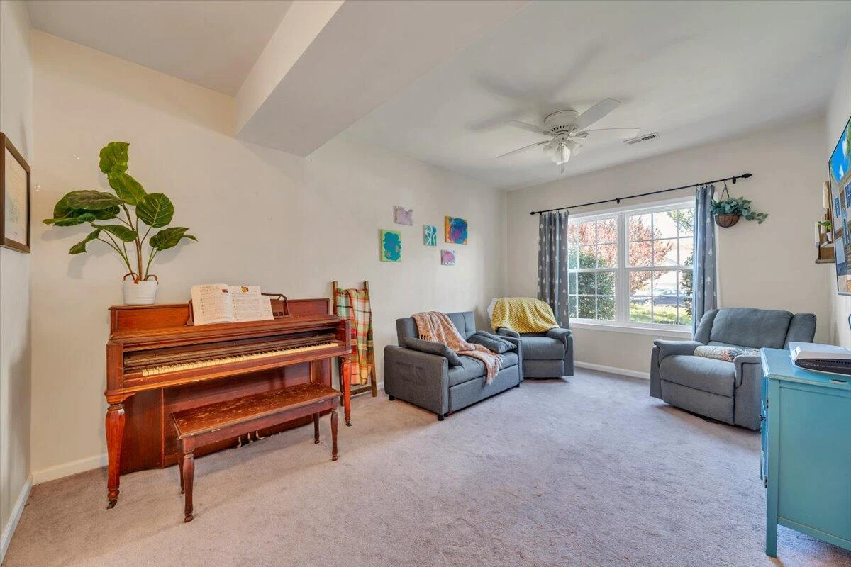 2722 Paddington Station LN - Photo 27