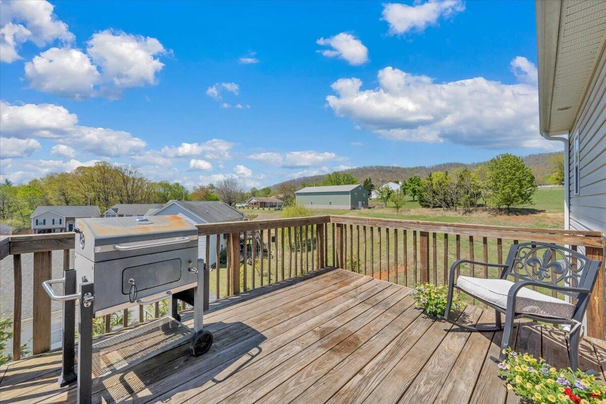 2722 Paddington Station LN - Photo 36