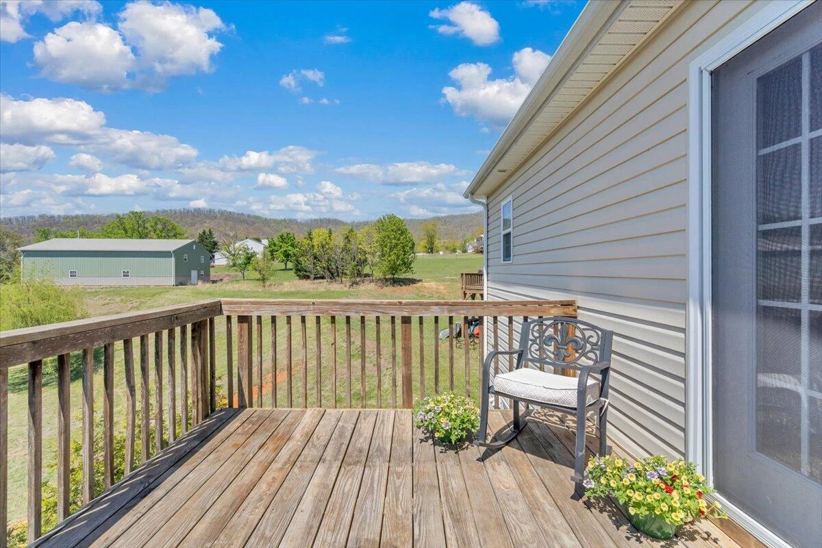 2722 Paddington Station LN - Photo 37