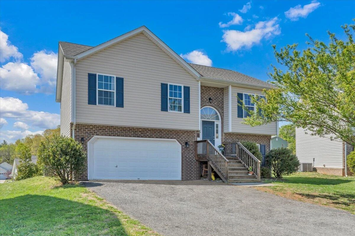 2722 Paddington Station LN - Photo 42