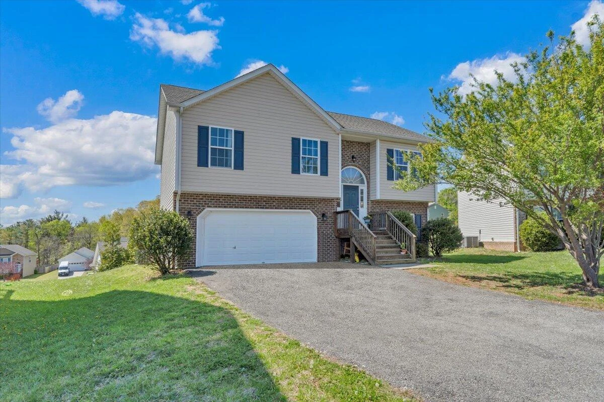 2722 Paddington Station LN - Photo 43