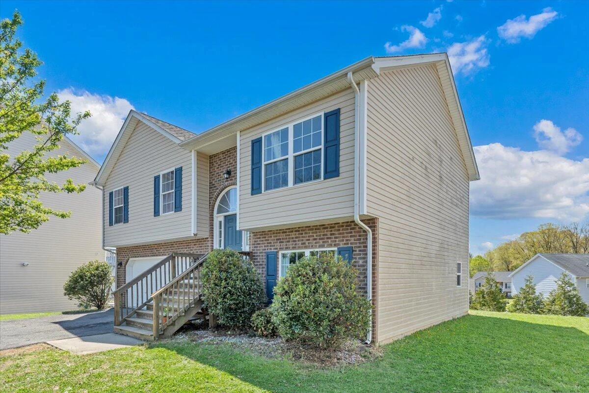 2722 Paddington Station LN - Photo 44