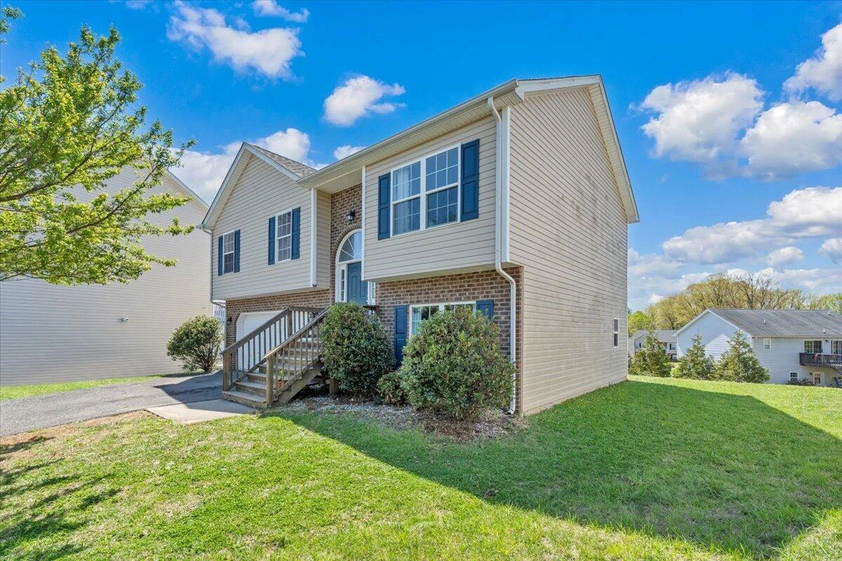 2722 Paddington Station LN - Photo 45