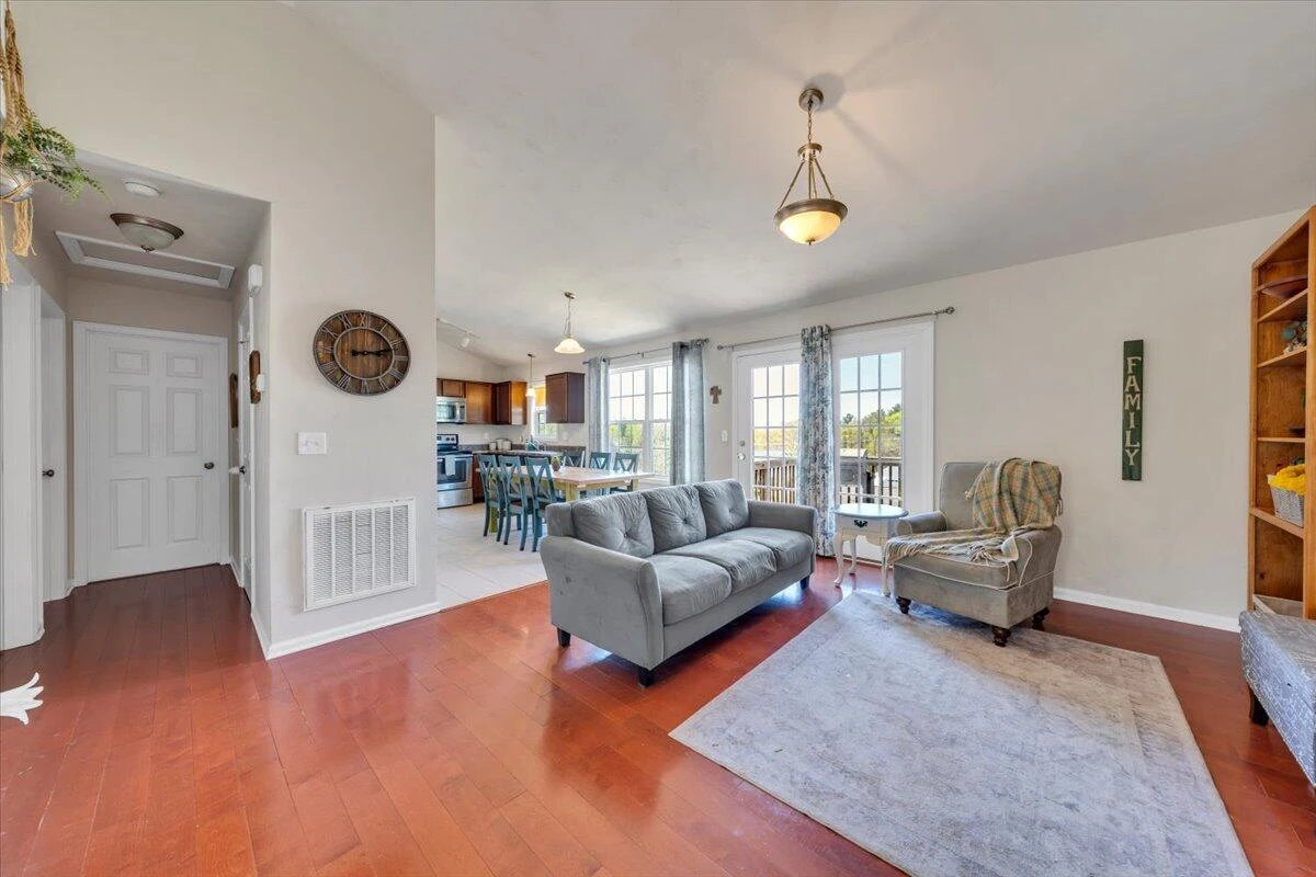 2722 Paddington Station LN - Photo 5