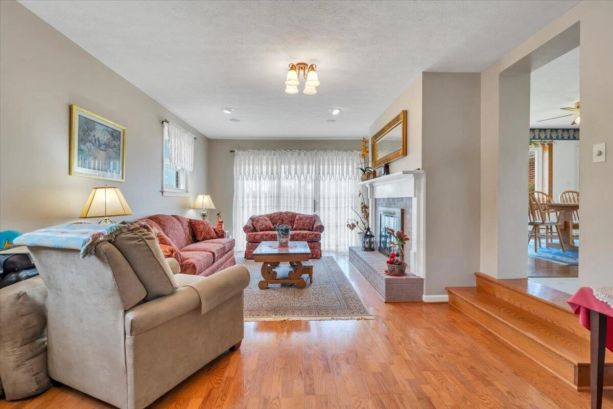 4315 Lynchburg Salem Tpke - Photo 5